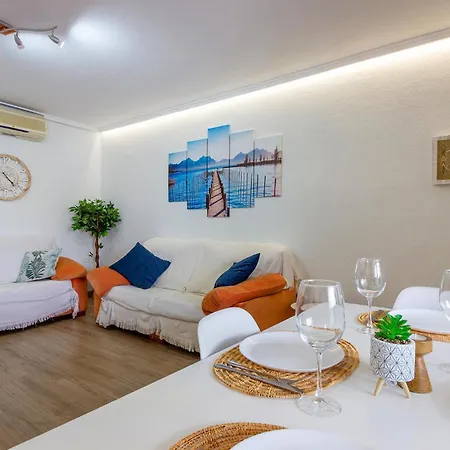 Cozy In With Kitchen Apartment
