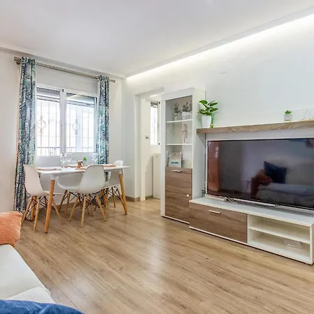 Apartment Cozy In With Kitchen *