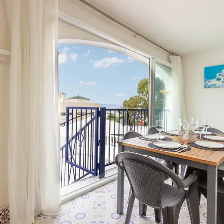 Cozy In With Kitchen * Santa Pola